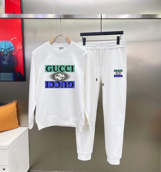 Picture of Gucci Sweater Suits _SKUGucciM-5XL12yr35340094